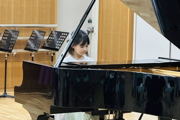 ６月７日(日)ロゼシアターリハーサル室にて かやはら音楽教室ぷちコンサ~トを開催しました